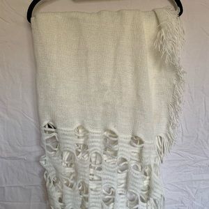 White infinity scarf